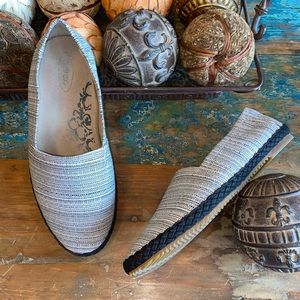 New NB Aetrex Orthotic Arch Support Flats Shoes 7